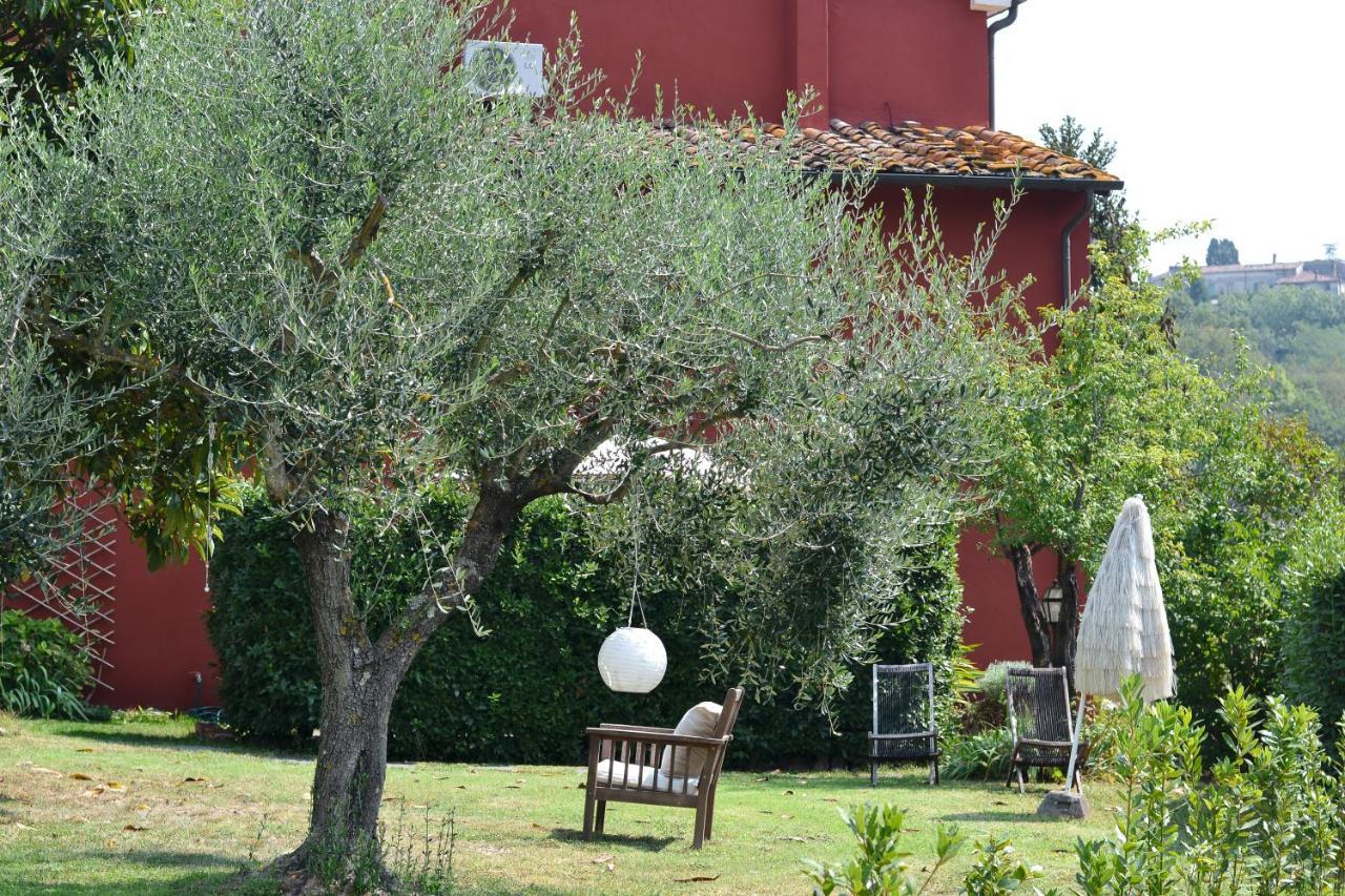 Agriturismo Le Murelle Lukka Zewnętrze zdjęcie